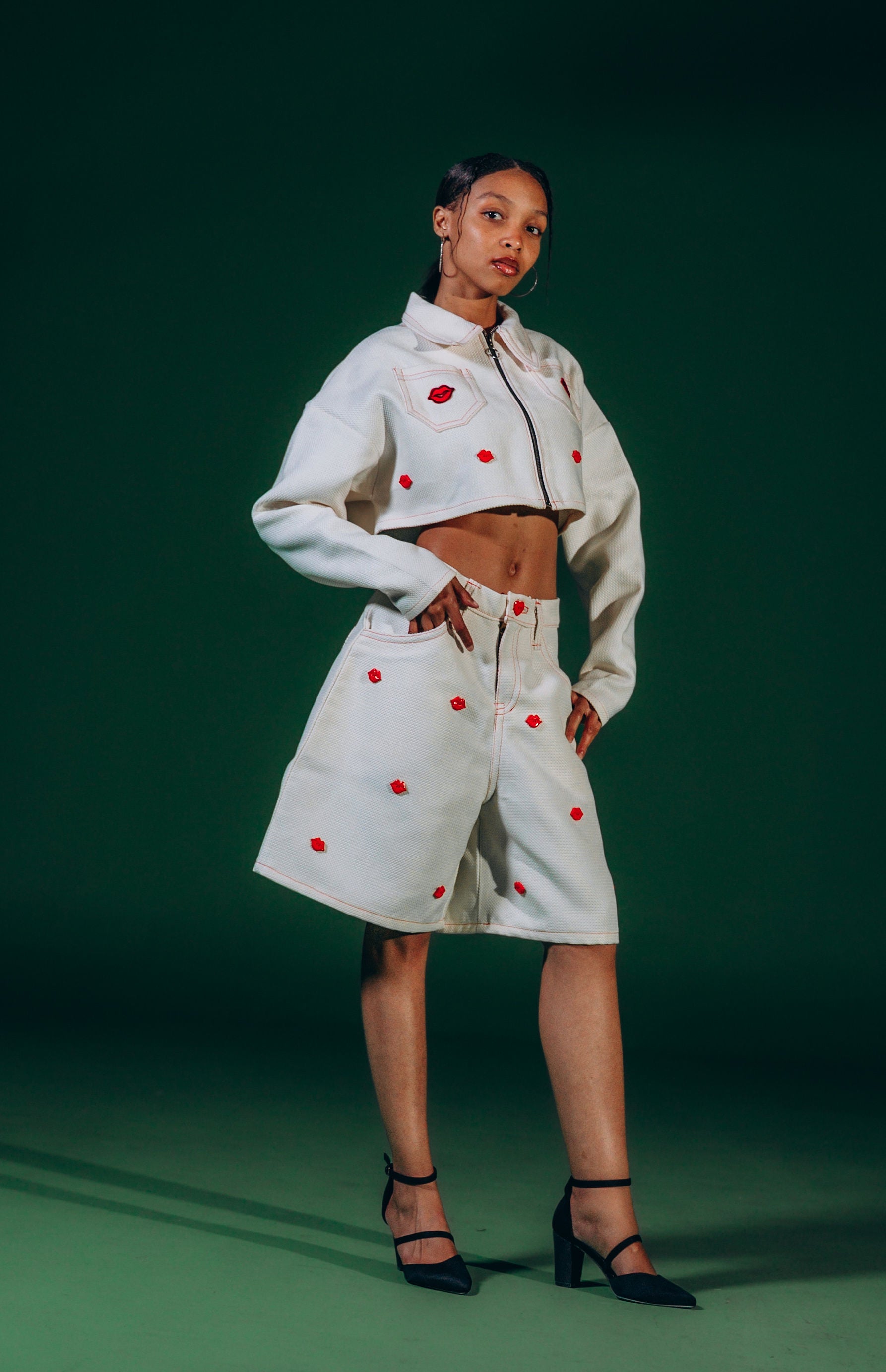 Ladies kisses jacket and shorts
