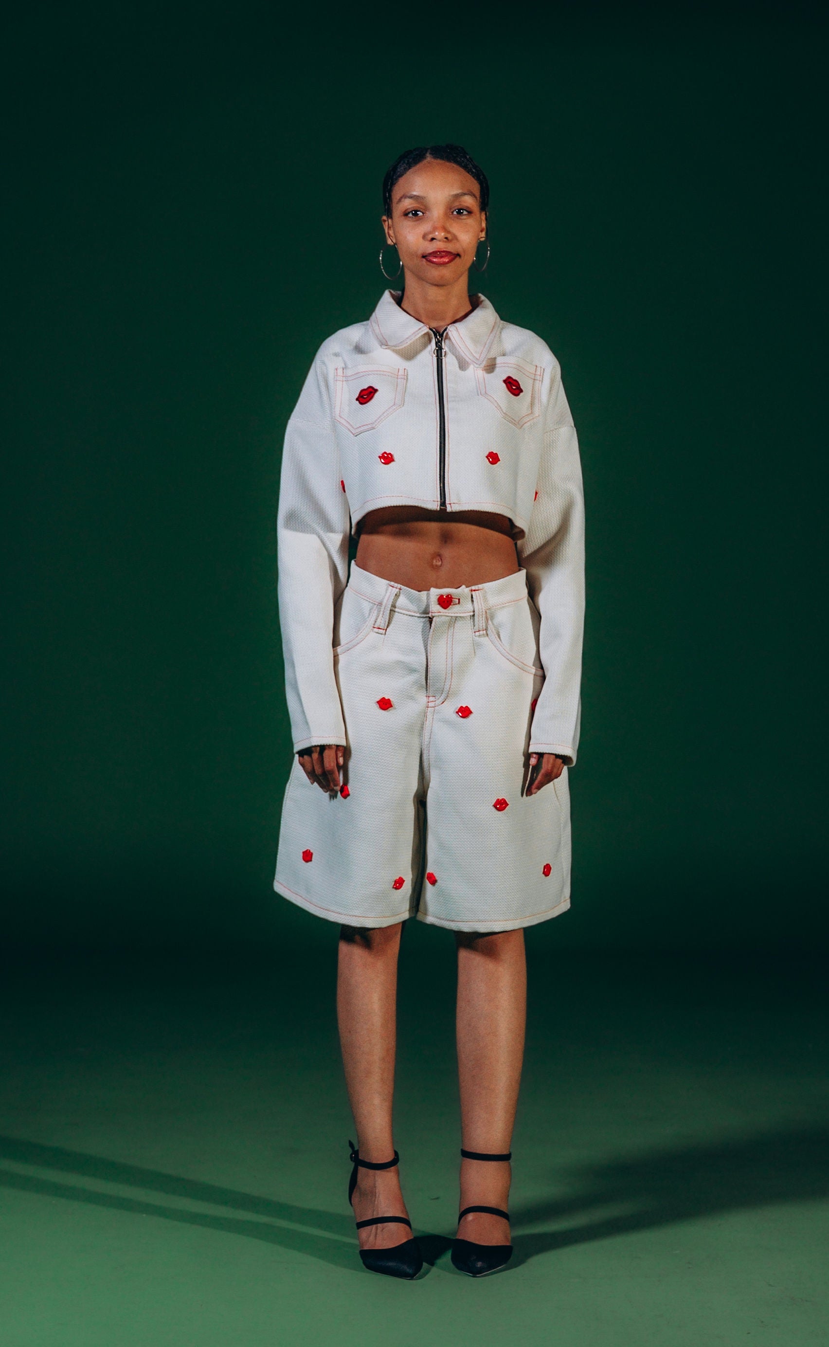 Ladies kisses jacket and shorts
