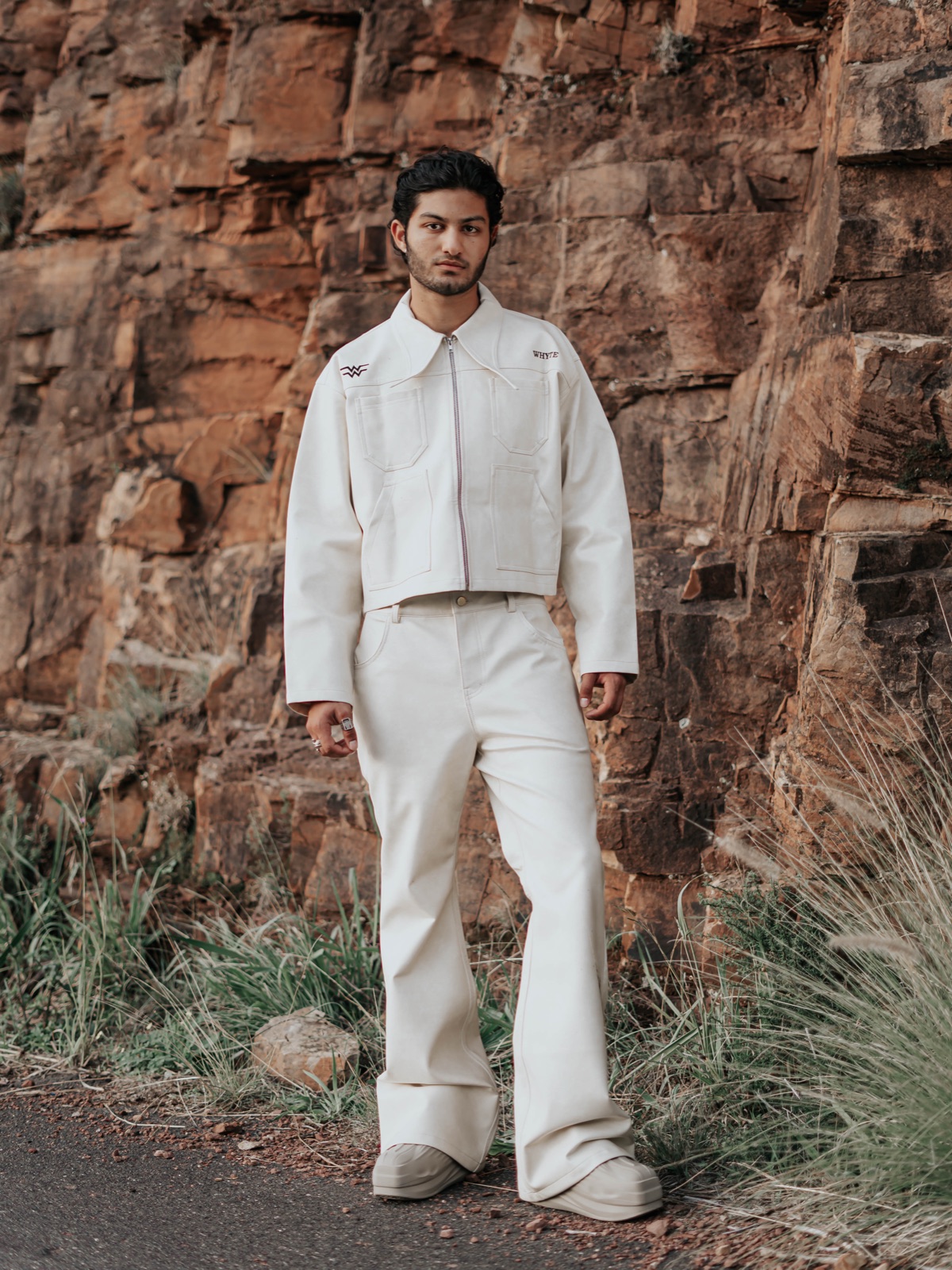 Ivory Whyte Set